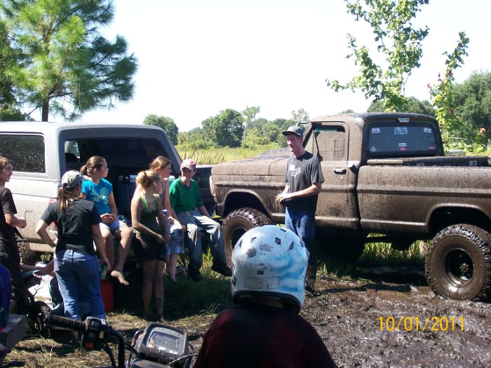 2011-Oct-01 HGR4X4 Cookout 052